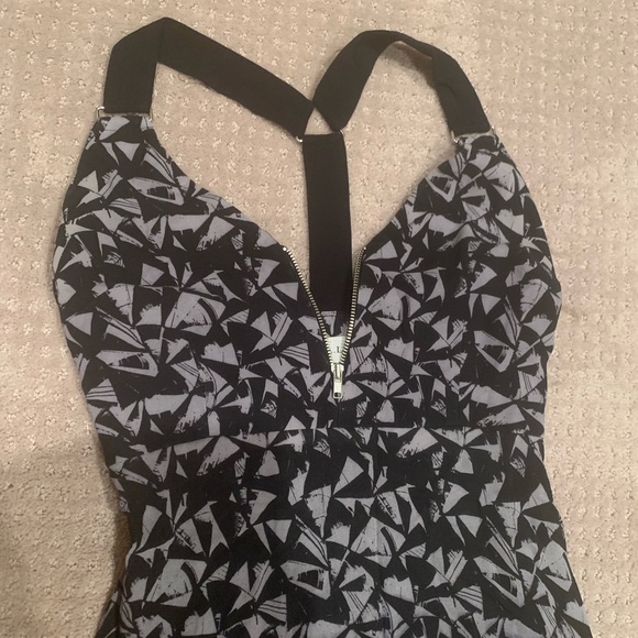 A.L.C. Patti silk dress 6 *FLAW* - Picture 5 of 9